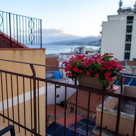 Operaprimasuite Messina Exterior foto